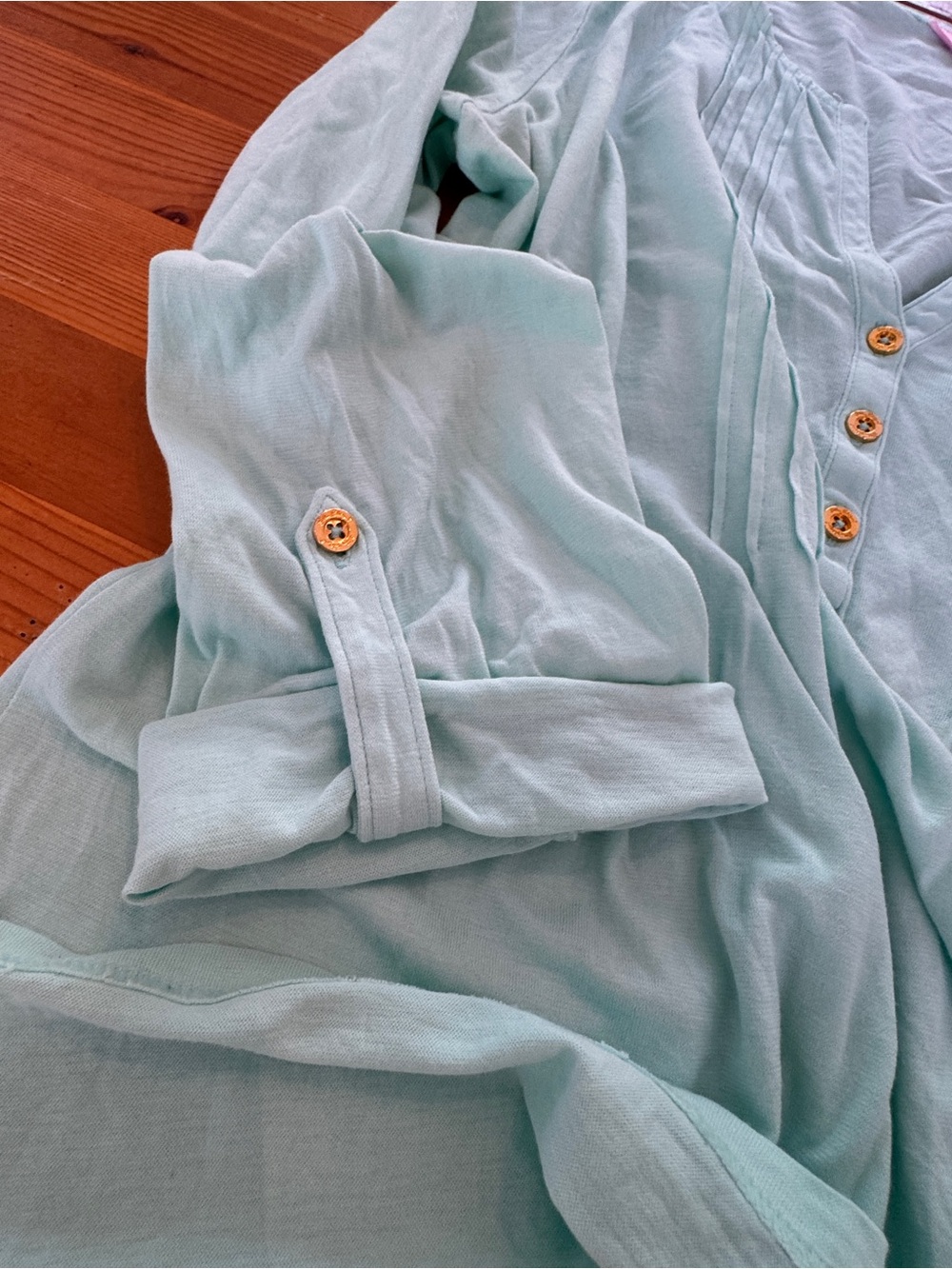 Lilly Pulitzer Light Aqua Pintuck Henley Tunic - Picture 4 of 6